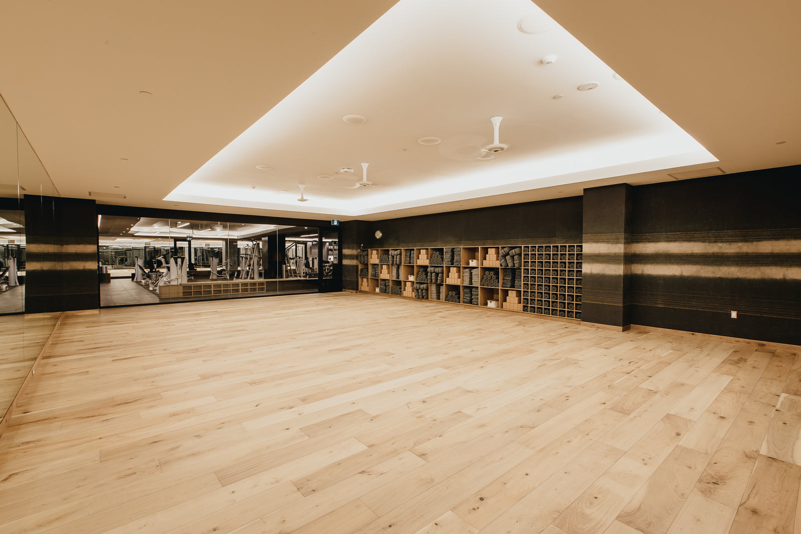Bone White [Catalogue Finish] | Natural Grade | Black Walnut | Equinox Vancouver