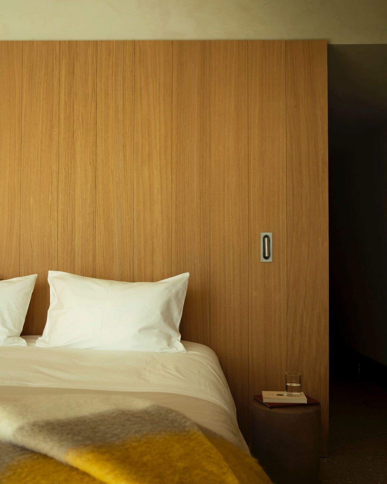 Panel in Mallorca 502 and Mixed Matched Rift Grade